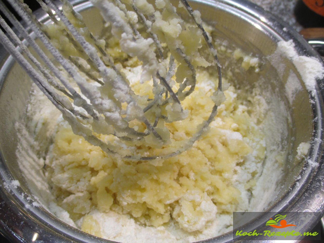 20150211_Nonnenfürzchen Karnevalsgebäck_0004 - Mamas-Kochrezepte