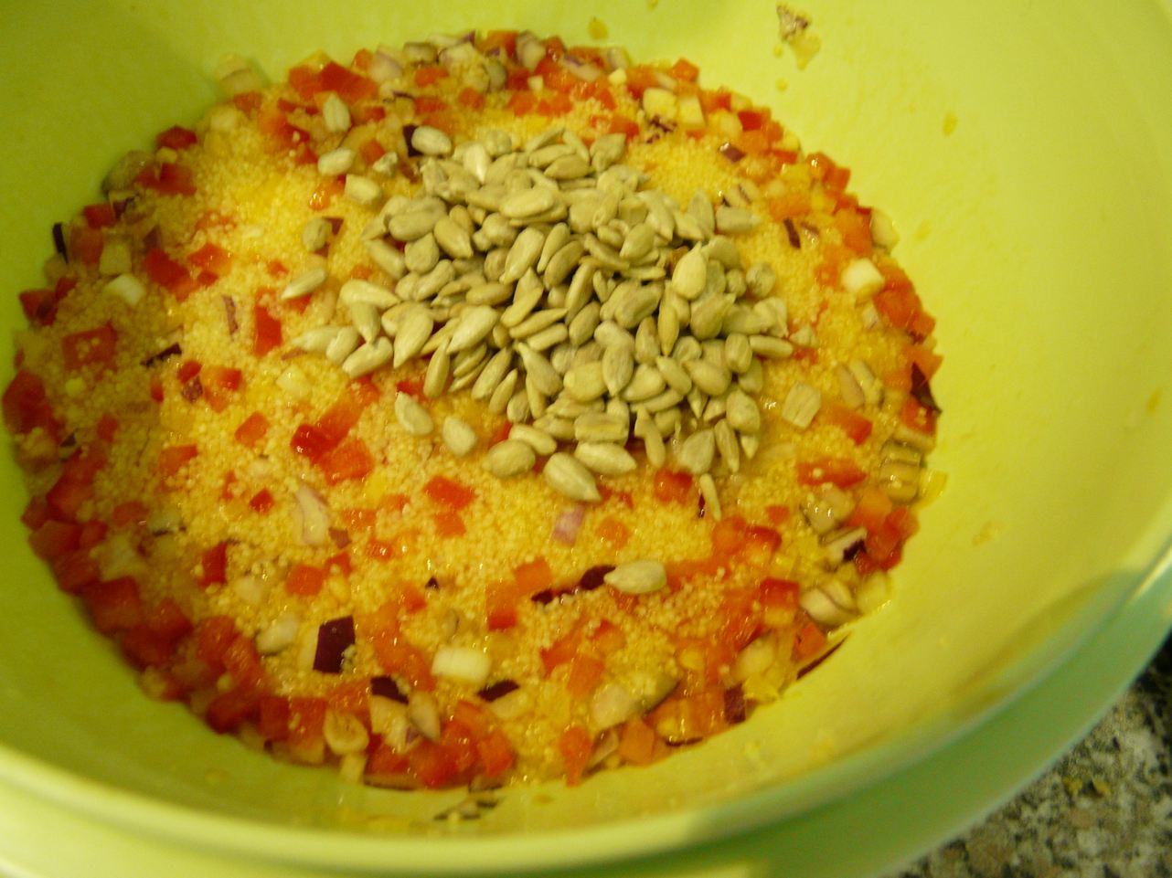 20150429_gefüllte Tomaten in Safransauce_P1840441 - Mamas-Kochrezepte